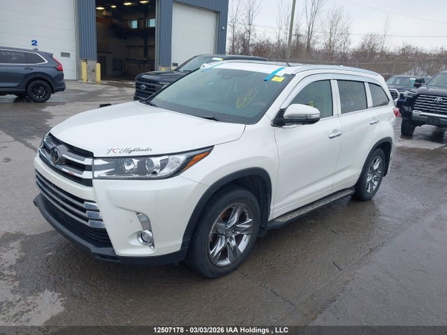 5TDDZRFH6KS741648 Toyota Highlander