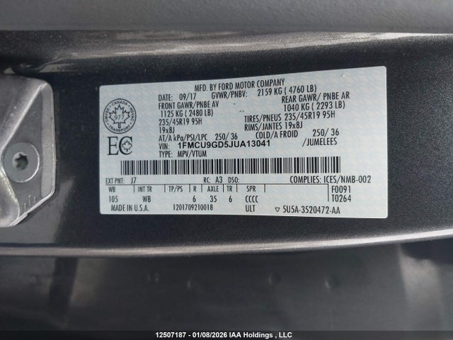 1FMCU9GD5JUA13041 Ford ESCAPE SE