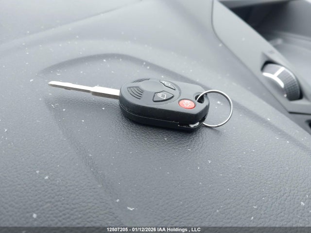 1FMCU9GX5EUA24850 Ford ESCAPE SE