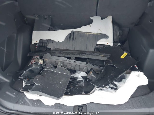 1FMCU9GX5EUA24850 Ford ESCAPE SE