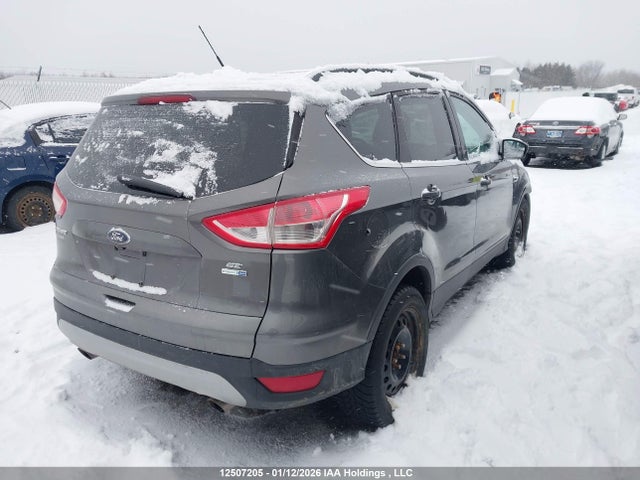 1FMCU9GX5EUA24850 Ford ESCAPE SE