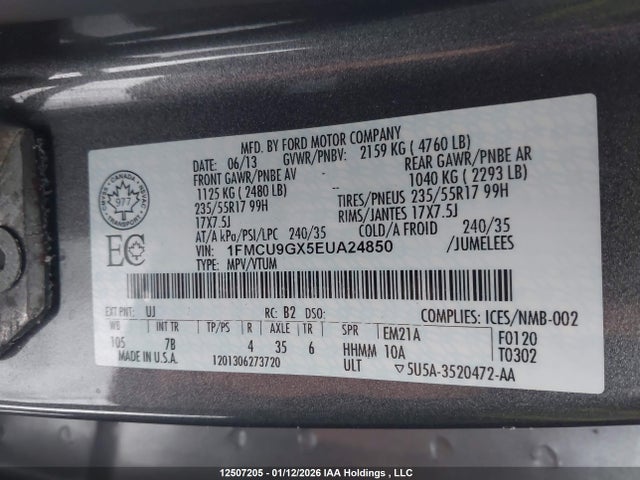 1FMCU9GX5EUA24850 Ford ESCAPE SE