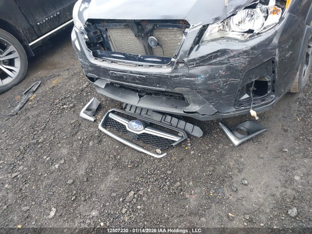 JF2GPALC5GH268495 Subaru Crosstrek Limited