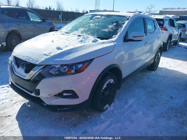 JN1BJ1CW2LW386341 Nissan QASHQAI