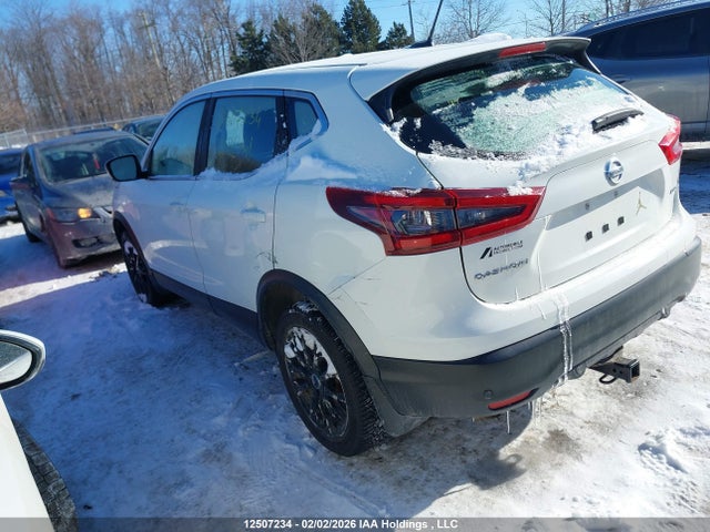 JN1BJ1CW2LW386341 Nissan QASHQAI