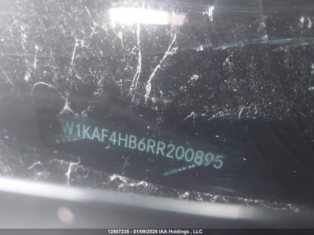 W1KAF4HB6RR200895 Mercedes-Benz C 300 4matic