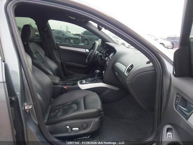 WAUKFCFLXGN006697 Audi A4 2.0t Technik Plus