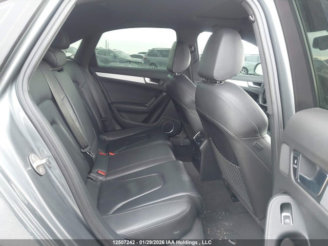 WAUKFCFLXGN006697 Audi A4 2.0t Technik Plus