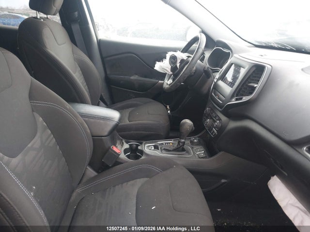 Jeep Cherokee Latitude 2019 1C4PJMCX2KD150649 Image 5