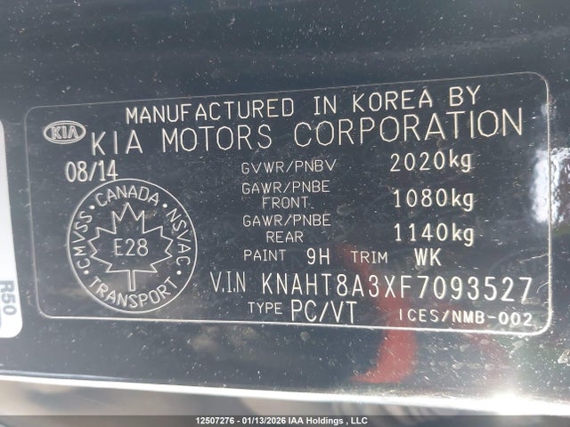KNAHT8A3XF7093527 KIA Rondo