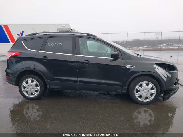 12507277 :رقم المزاد ، 1FMCU9G99DUC89299 vin ، 2013 Ford Escape Se مزاد بيع