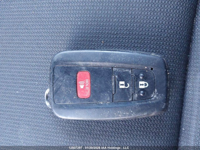 JTNK4RBE6K3043863 Toyota Corolla
