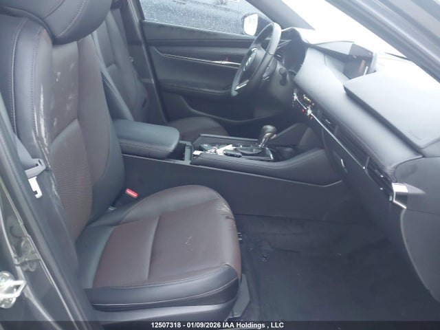 JM1BPBMY2S1789975 Mazda Mazda3 Gt W/turbo