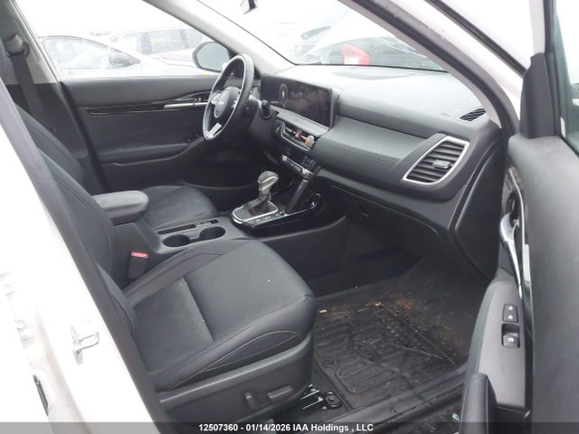 KIA Seltos 2024 KNDERCAA6R7575020 Image 5