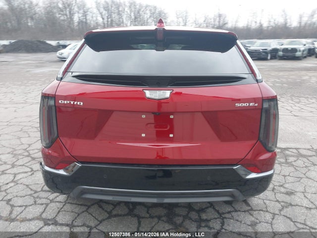 3GYK3GMR4SS184219 Cadillac Optiq Sport 2 Awd