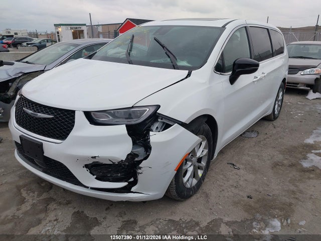 2C4RC1GG6TR221524 Chrysler Pacifica Limited