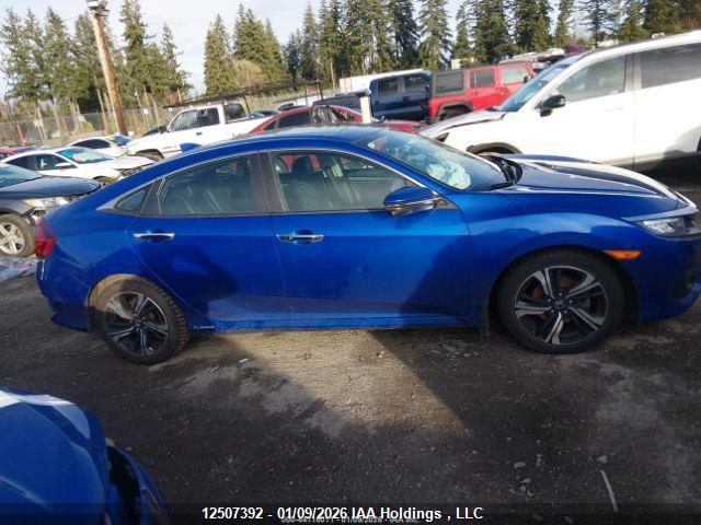 2HGFC1F92JH108048 Honda Civic Touring