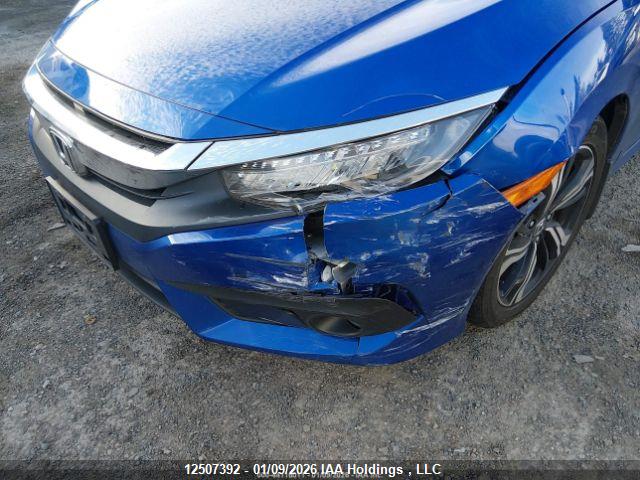 2HGFC1F92JH108048 Honda Civic Touring