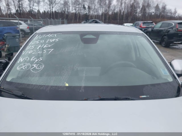 3CZRZ2H38SM102857 Honda HR-V LX