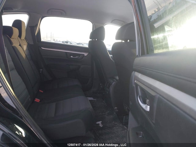 2HKRW2H22NH212514 Honda CR-V LX