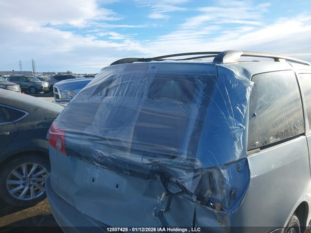 2007 Toyota Sienna Ce 7 Passenger/ce 8 Passenger მანქანა იყიდება აუქციონზე, vin: 5TDZK29C77S051271, აუქციონის ნომერი: 12507428