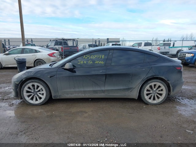 5YJ3E1EA5MF057047 Tesla MODEL 3