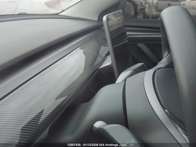 5YJ3E1EA5MF057047 Tesla MODEL 3