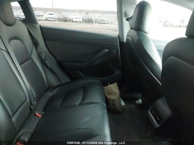 5YJ3E1EA5MF057047 Tesla MODEL 3