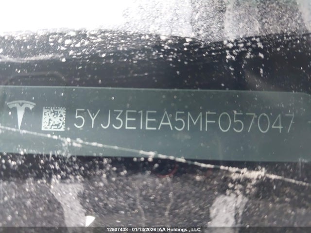 5YJ3E1EA5MF057047 Tesla MODEL 3