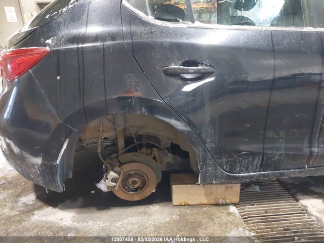 3MZBM1L70FM211844 Mazda 3 TOURING