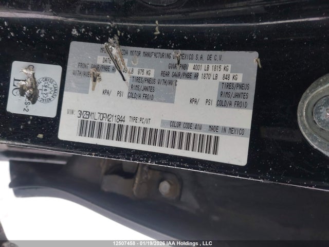 3MZBM1L70FM211844 Mazda 3 TOURING