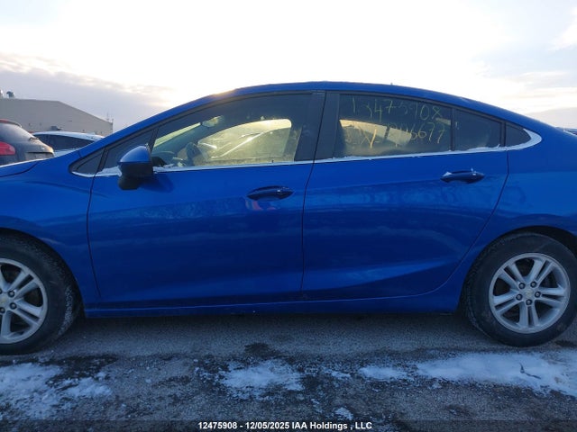 Chevrolet le2 -di: direct injection, vvt: variable valve timing, gen, alum 2017 1G1BE5SM9H7206677 Image 15