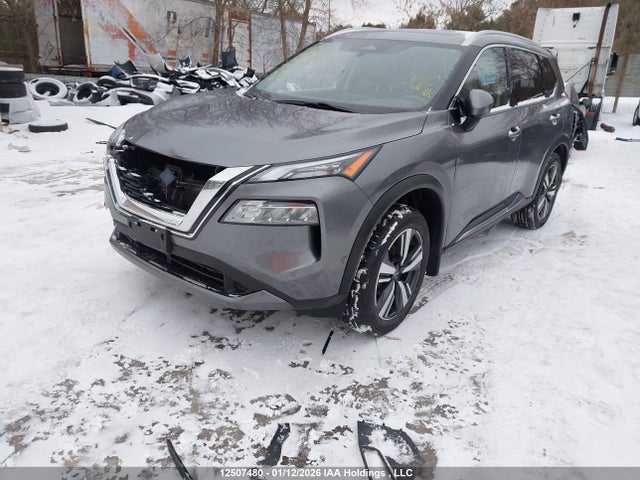 JN8BT3CB1PW181894 Nissan Rogue Sl