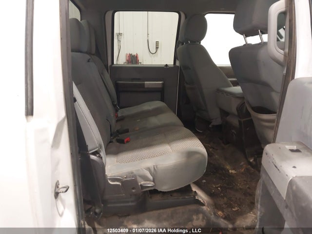 12503409 :رقم المزاد ، 1FT7W2B67FEA43692 vin ، 2015 Ford F-250 Xlt مزاد بيع