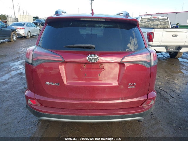 2018 Toyota Rav4 Adventure/xle მანქანა იყიდება აუქციონზე, vin: 2T3RFREV9JW794072, აუქციონის ნომერი: 12507566