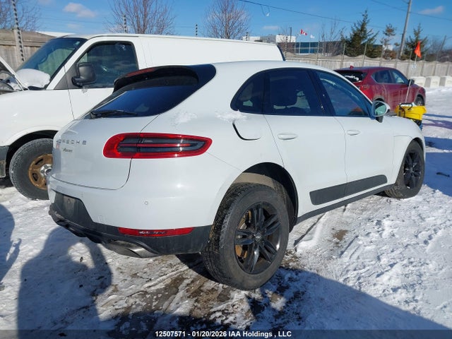 Porsche Macan 2018 WP1AA2A52JLB09114 Image 4
