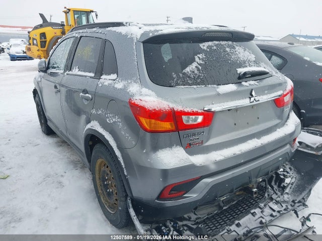 JA4AJ4AW5JZ610690 Mitsubishi Rvr Gt/se Anniversary Edition/se Limited Edition