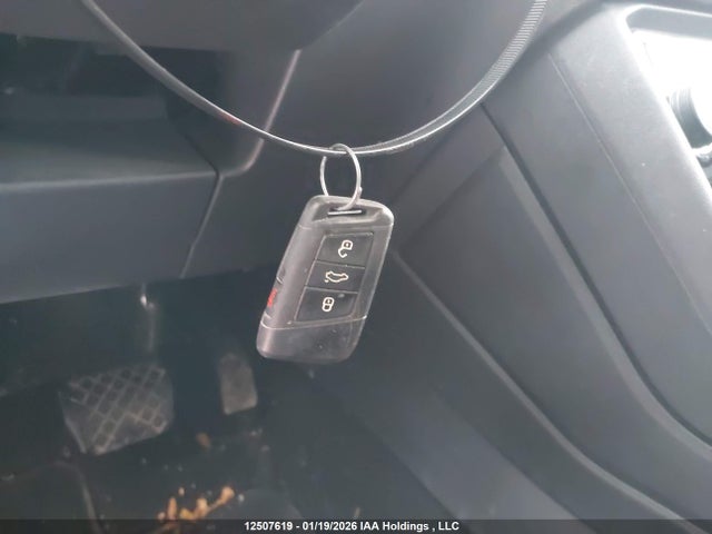 3VVLX7B2XNM016759 Volkswagen Taos Comfortline