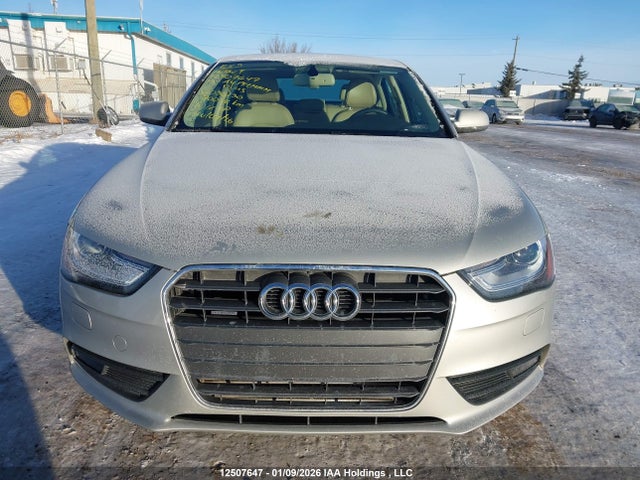 2013 Audi A4 Premium Plus მანქანა იყიდება აუქციონზე, vin: WAUFFCFL5DN030130, აუქციონის ნომერი: 12507647