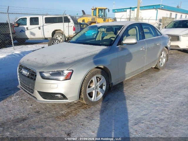 2013 Audi A4 Premium Plus მანქანა იყიდება აუქციონზე, vin: WAUFFCFL5DN030130, აუქციონის ნომერი: 12507647