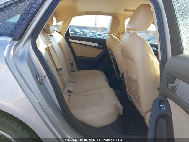 2013 Audi A4 Premium Plus მანქანა იყიდება აუქციონზე, vin: WAUFFCFL5DN030130, აუქციონის ნომერი: 12507647
