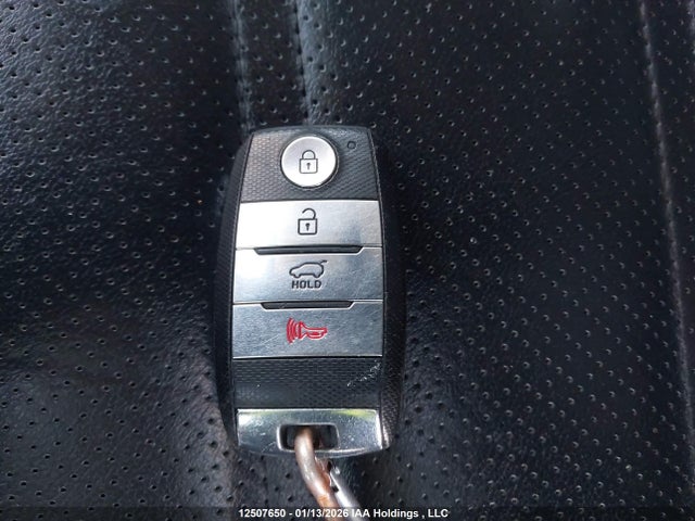 5XYPHDA30KG580824 KIA Sorento 2.4l Ex
