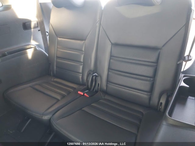 5XYPHDA30KG580824 KIA Sorento 2.4l Ex