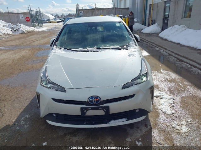JTDL9RFU0K3003578 Toyota Prius Technology