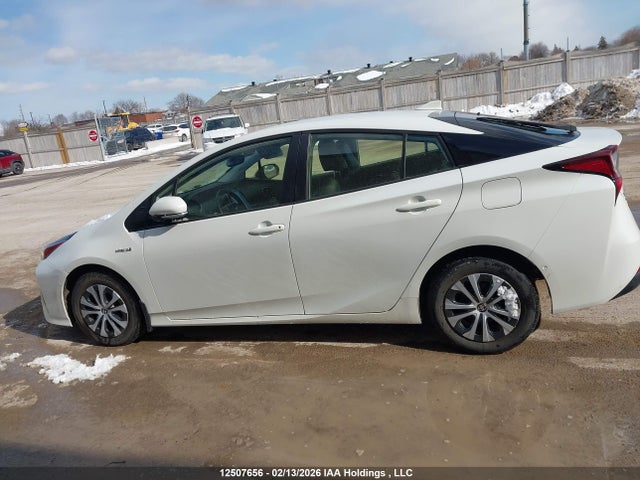 JTDL9RFU0K3003578 Toyota Prius Technology