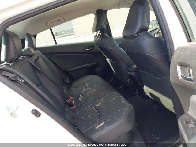 JTDL9RFU0K3003578 Toyota Prius Technology