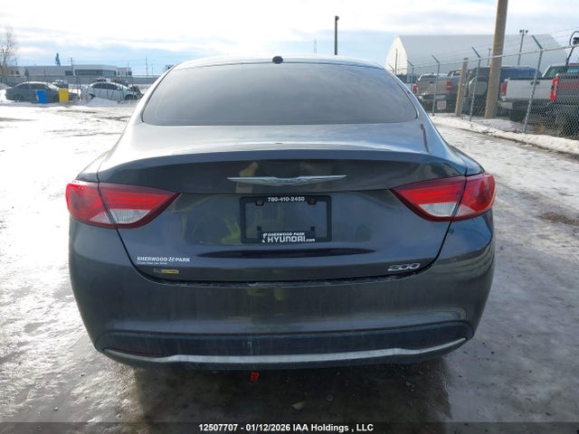 1C3CCCABXGN103319 Chrysler 200 Limited