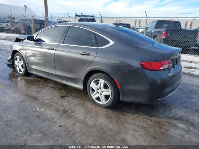 1C3CCCABXGN103319 Chrysler 200 Limited