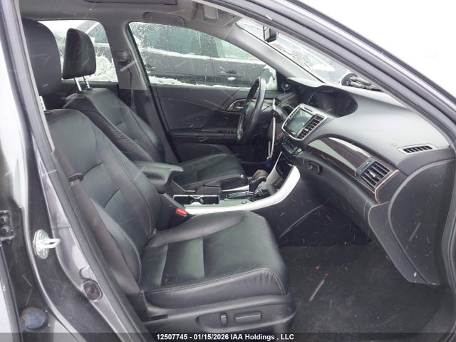 JHMCR6F77HC800524 Honda Accord Hybrid Touring