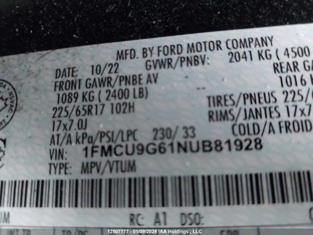 1FMCU9G61NUB81928 Ford ESCAPE SE